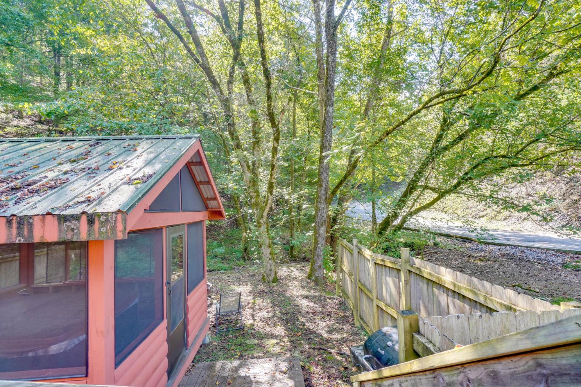 Just Fur Relaxin Sevierville Cabin With Hot Tub! Esterno foto