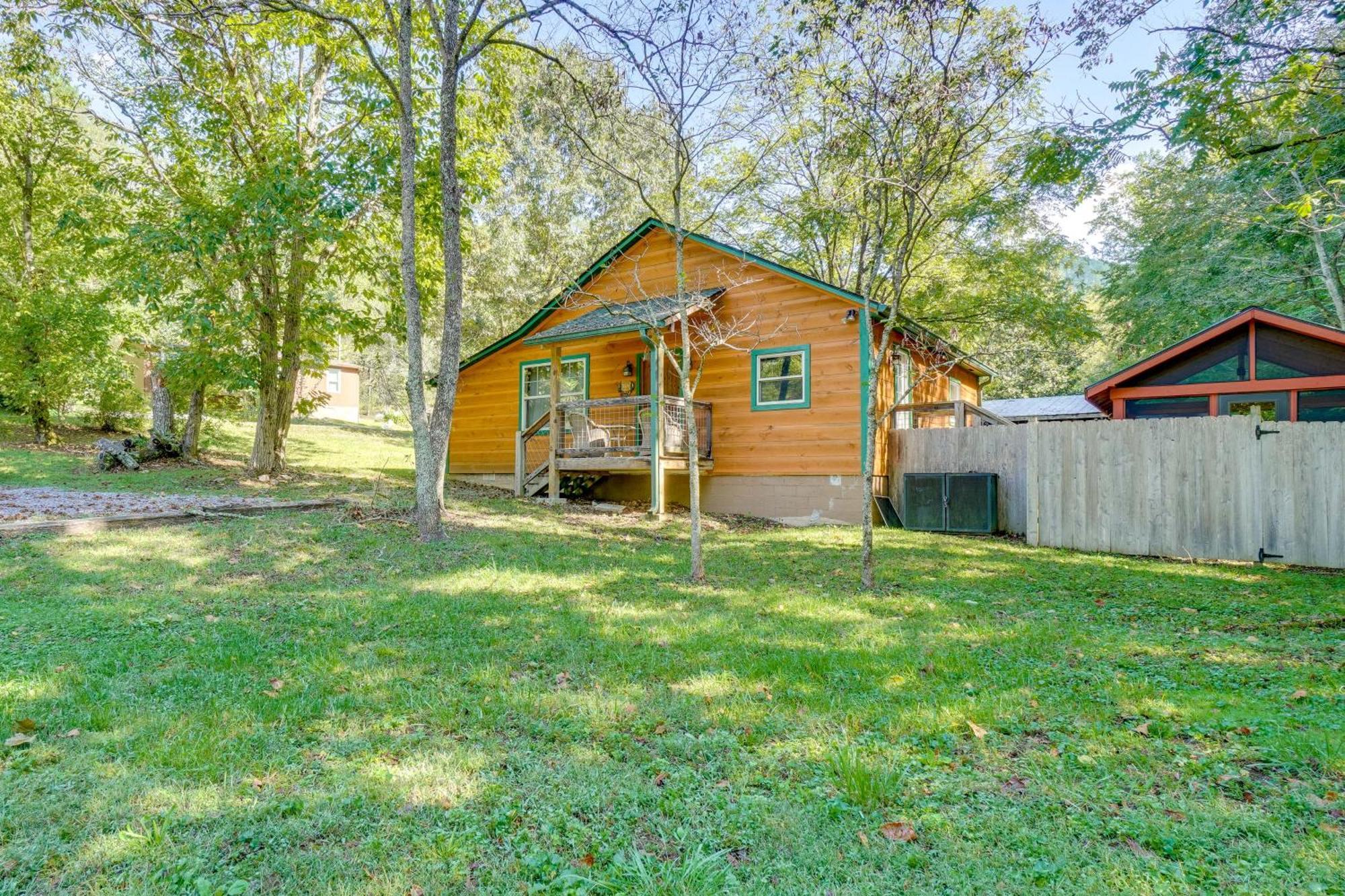 Just Fur Relaxin Sevierville Cabin With Hot Tub! Esterno foto